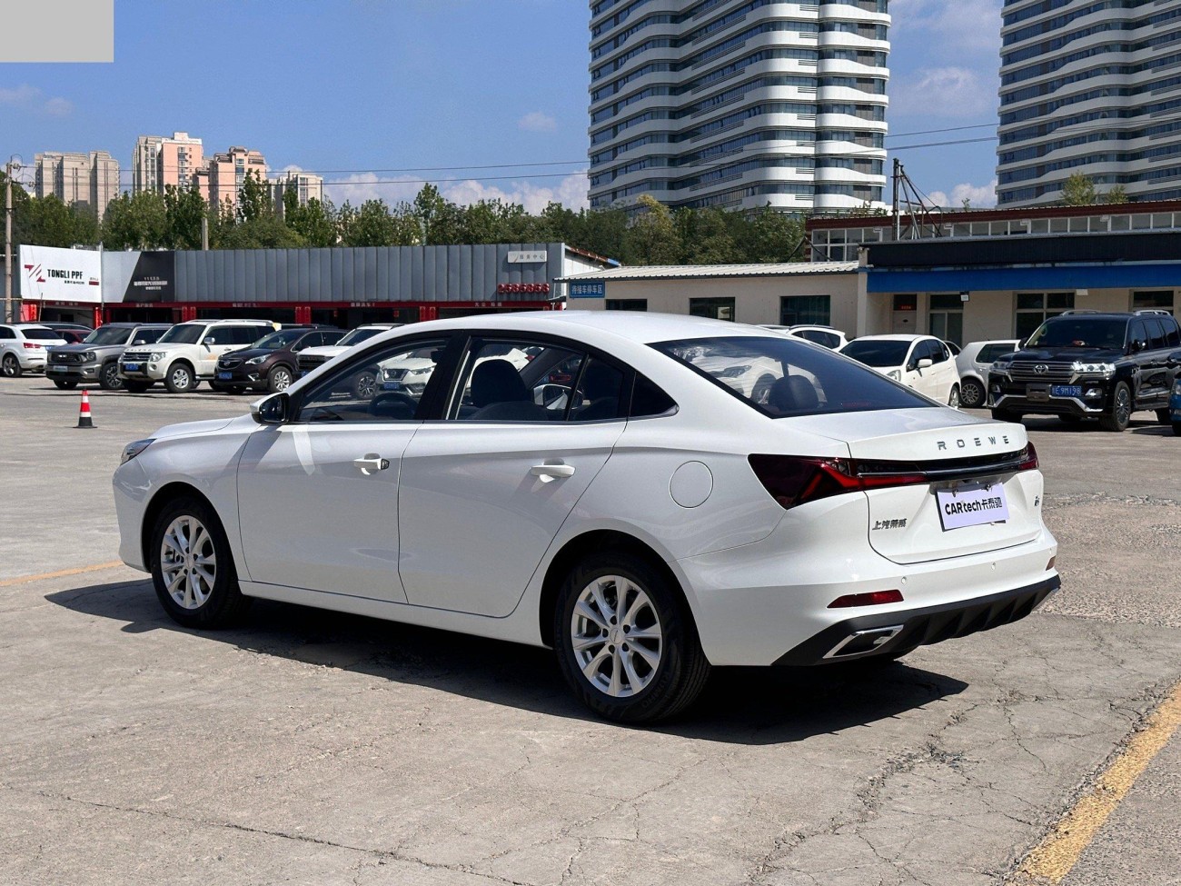 Roewe i5 2025