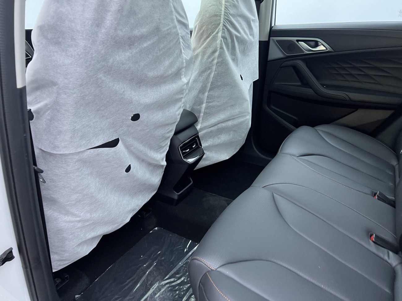 Roewe eRX5 2023