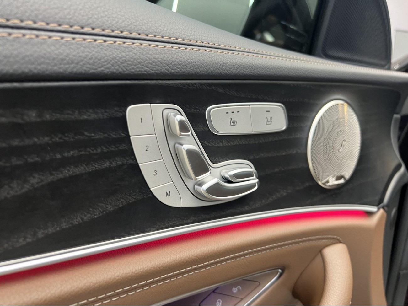 Mercedes-Benz E 300 L 2023