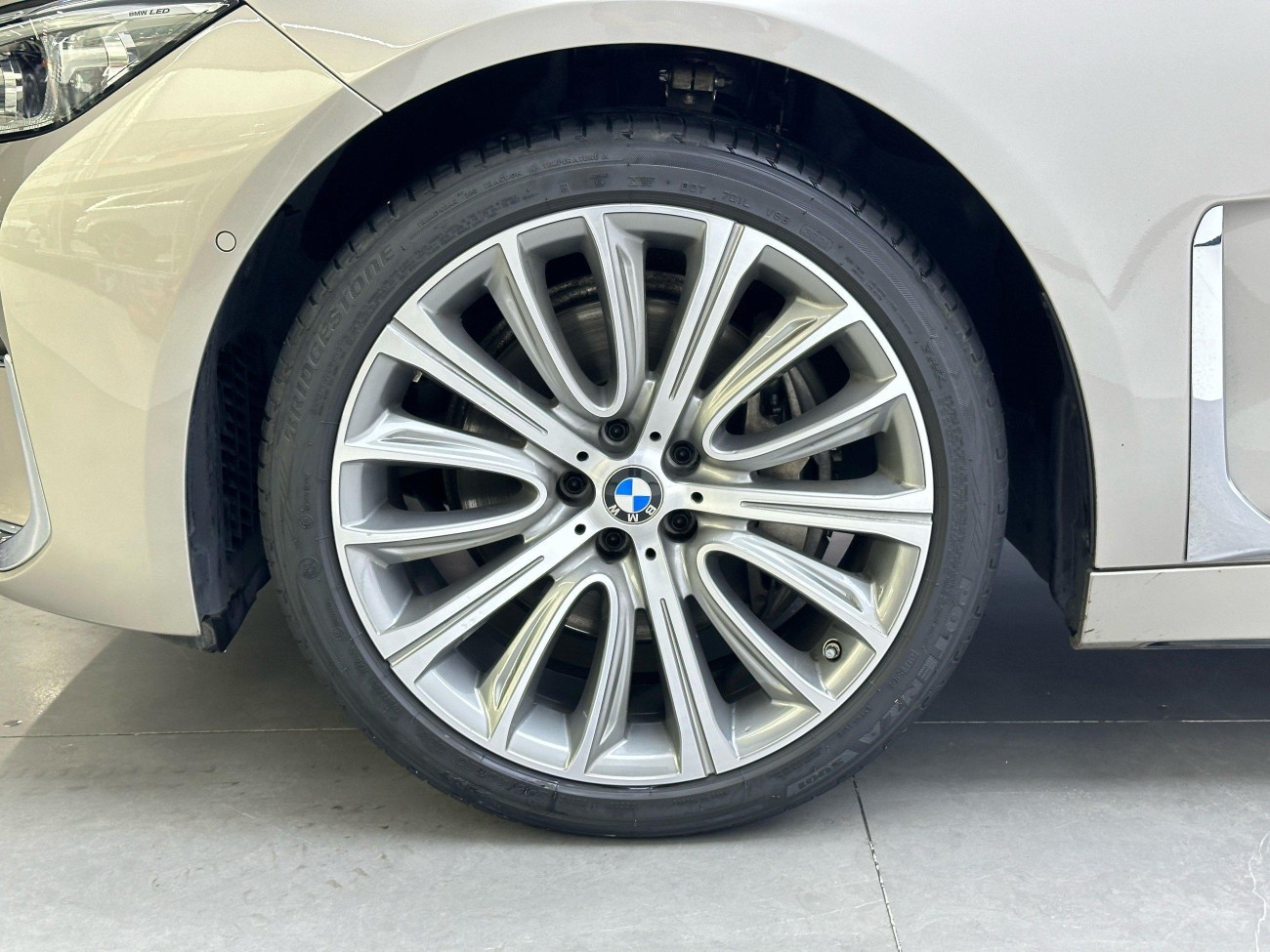 BMW 740Li 2022