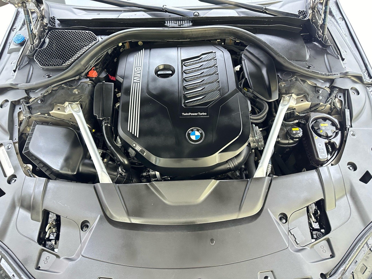 BMW 740Li 2022