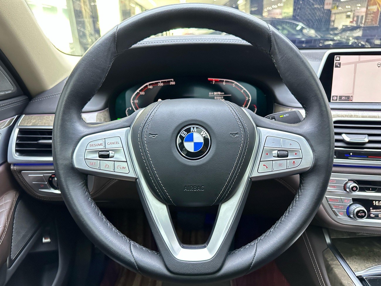 BMW 740Li 2022