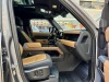 Land Rover Defender 2024