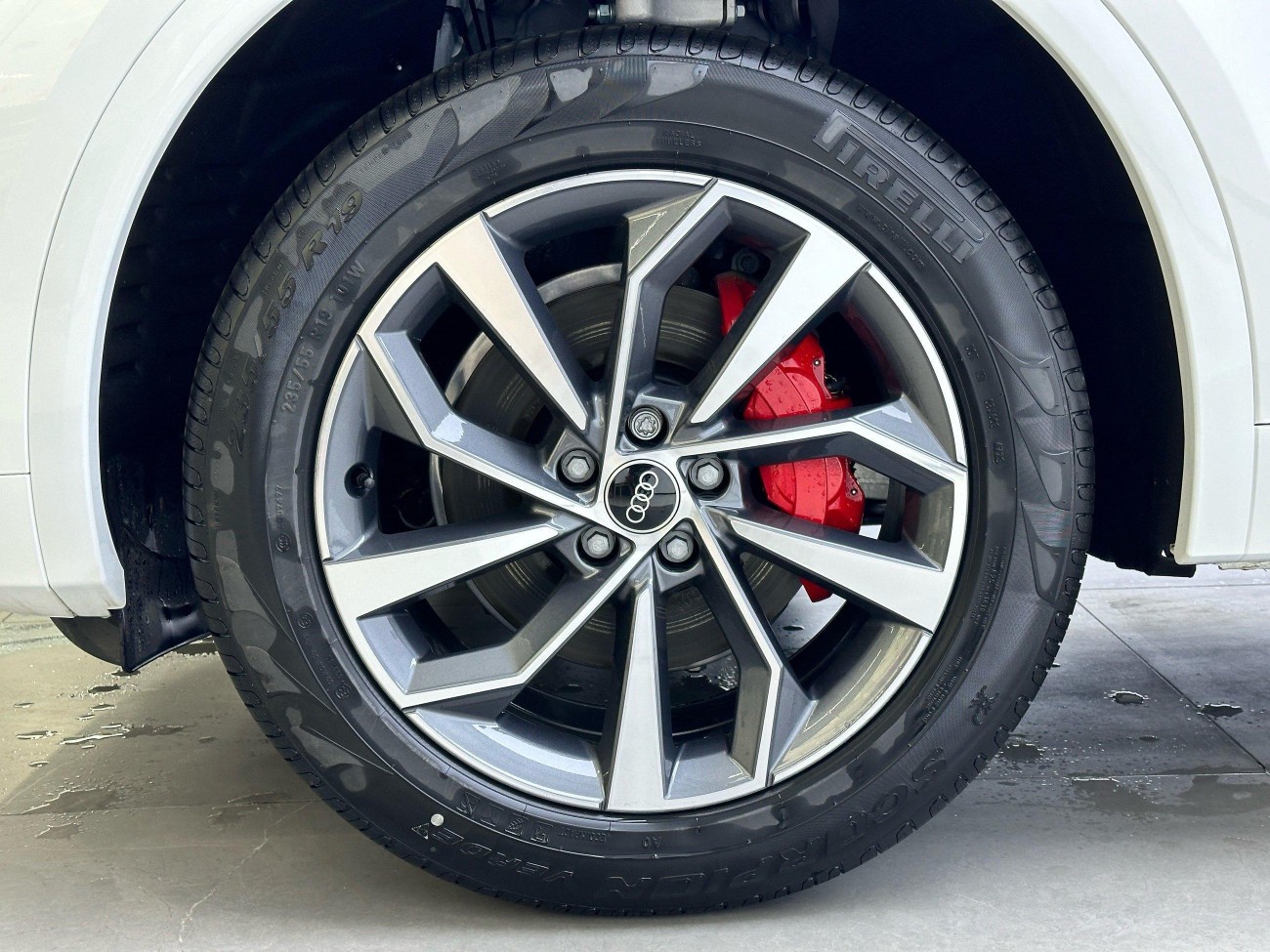 Audi Q5L 40 2025