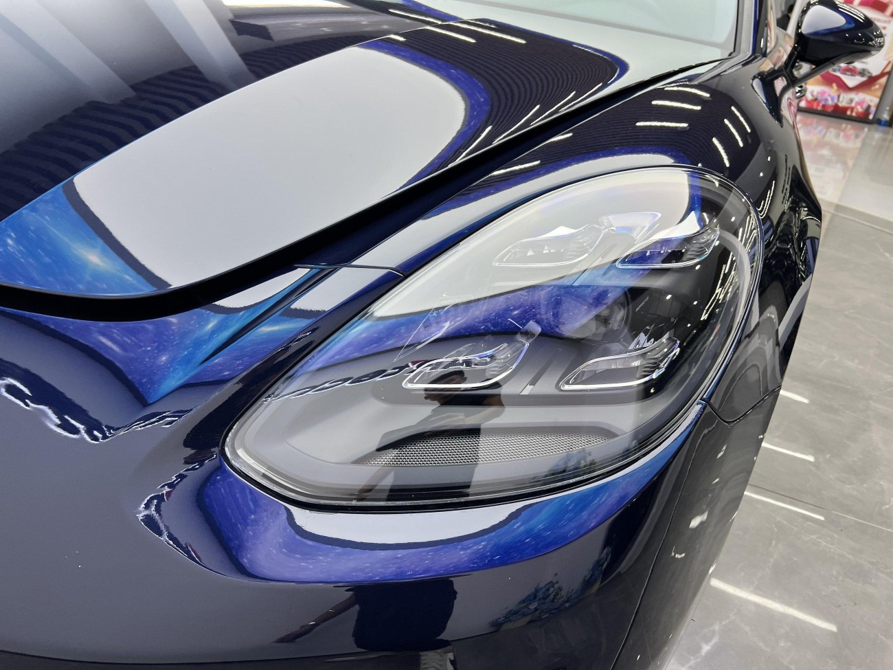 Porsche Panamera 2021