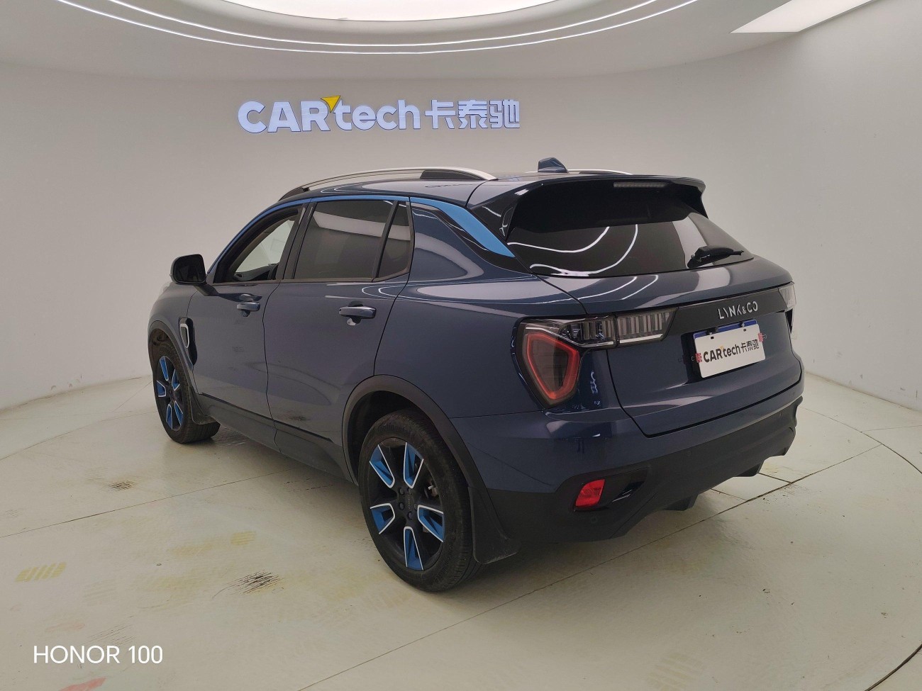 Lynk & Co 01 2019