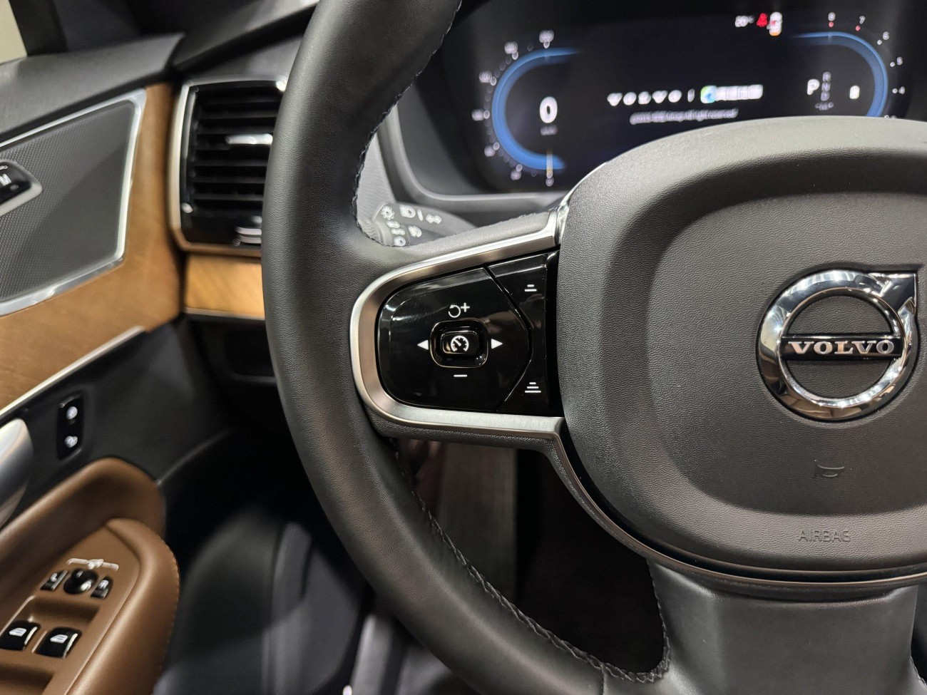 Volvo XC90 2024