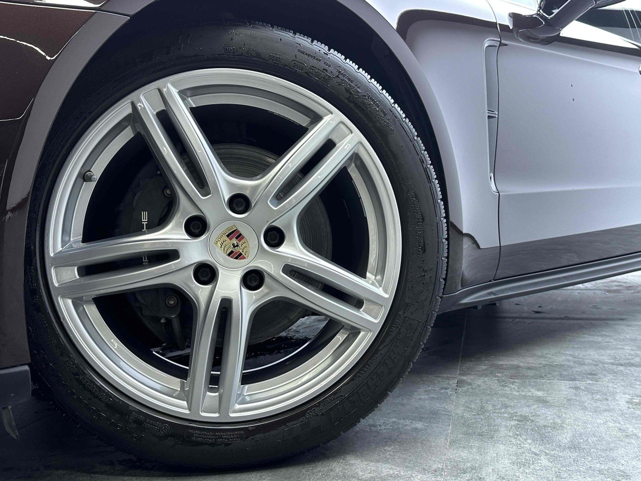 Porsche Panamera 2019