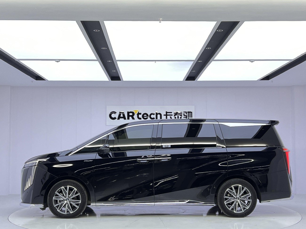 Trumpchi M8 2024