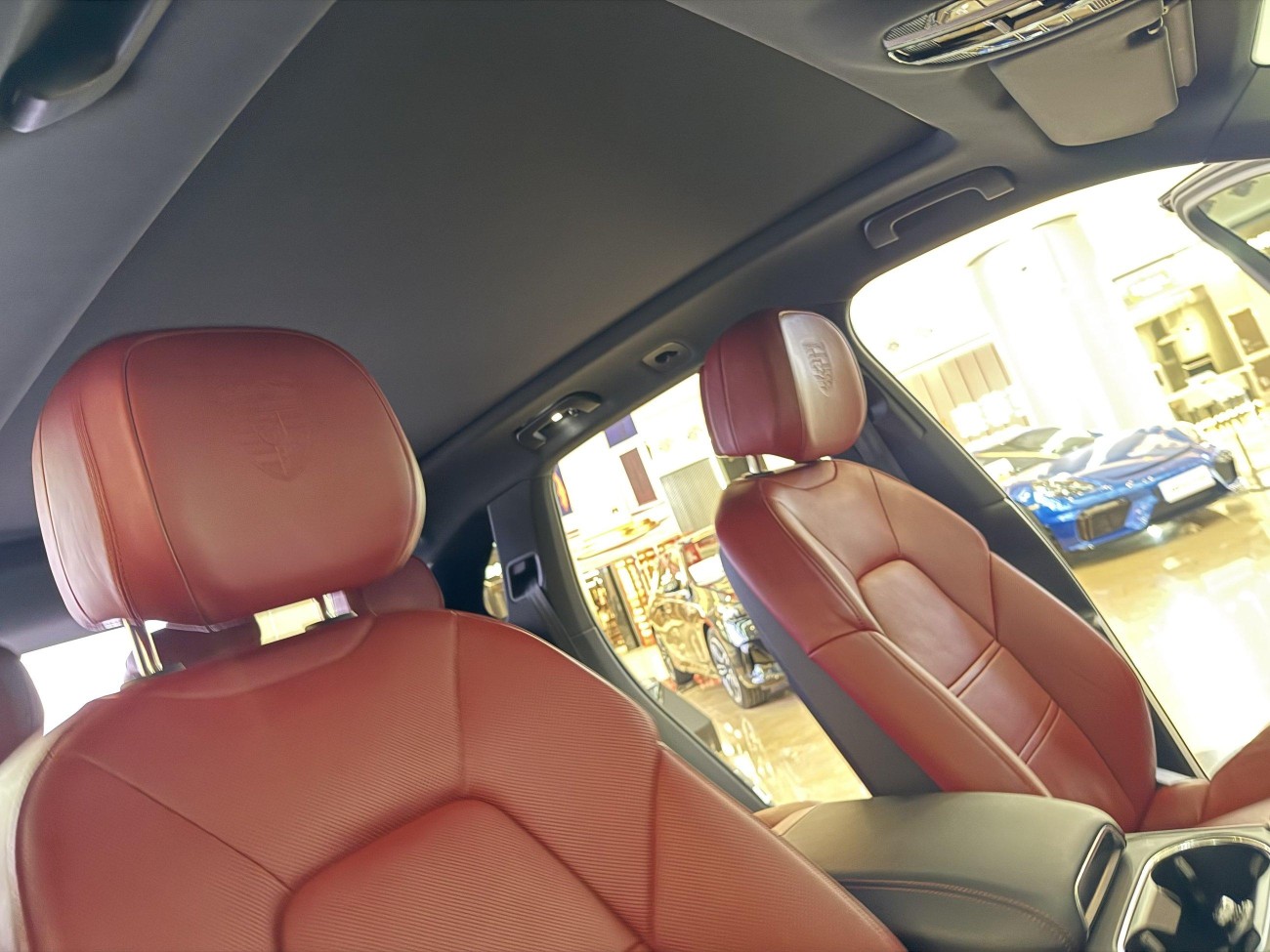 Porsche Cayenne 2023