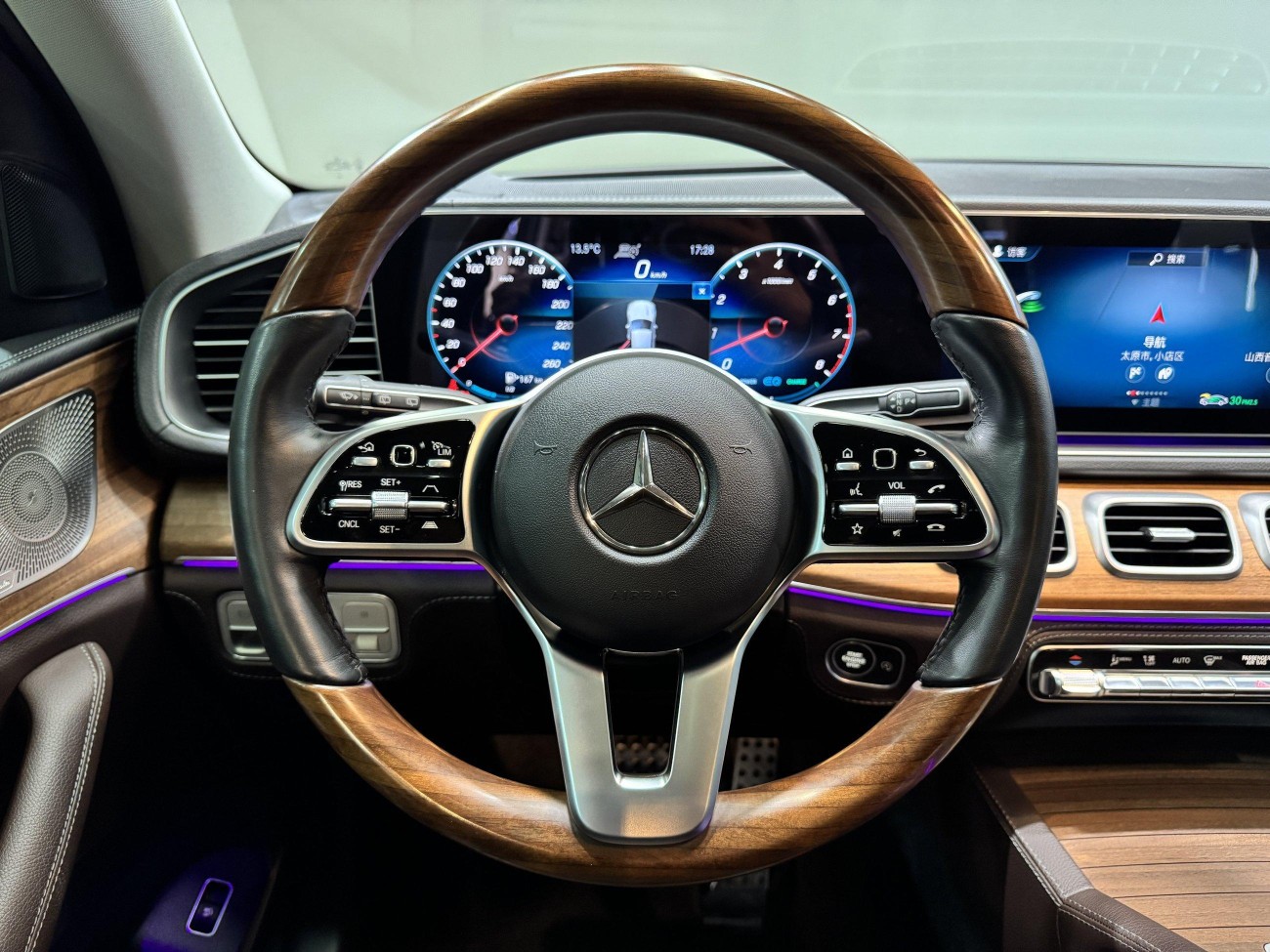 Mercedes-Benz GLS 450 4MATIC 2022