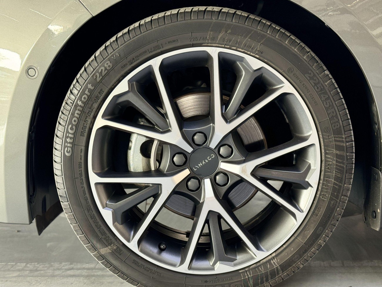 Lynk & Co 02 2022
