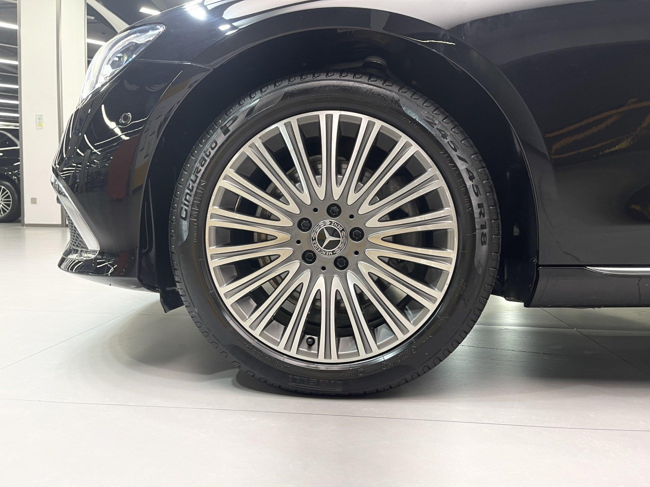 Mercedes-Benz E 300 L 2021