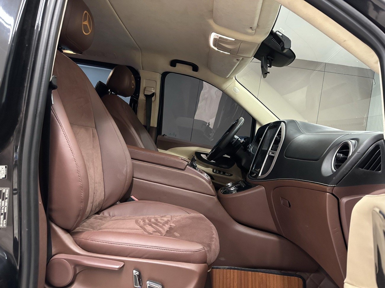 Mercedes-Benz 2016 2018