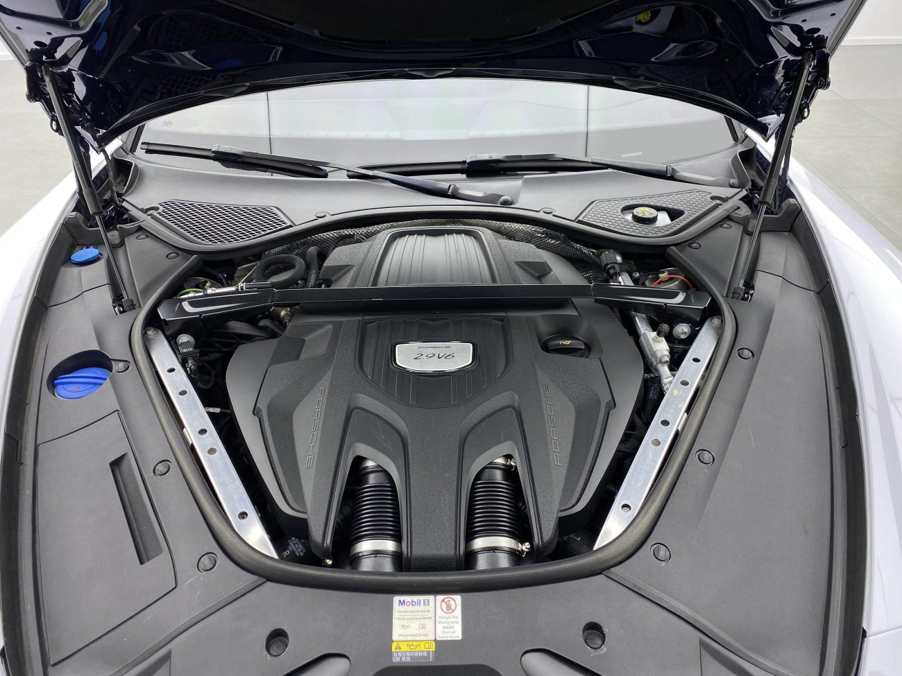 Porsche Panamera 2019