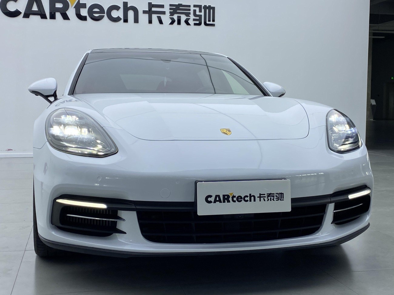 Porsche Panamera 2019
