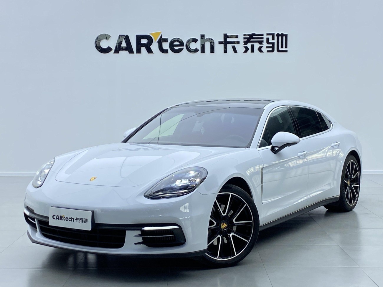 Porsche Panamera 2019