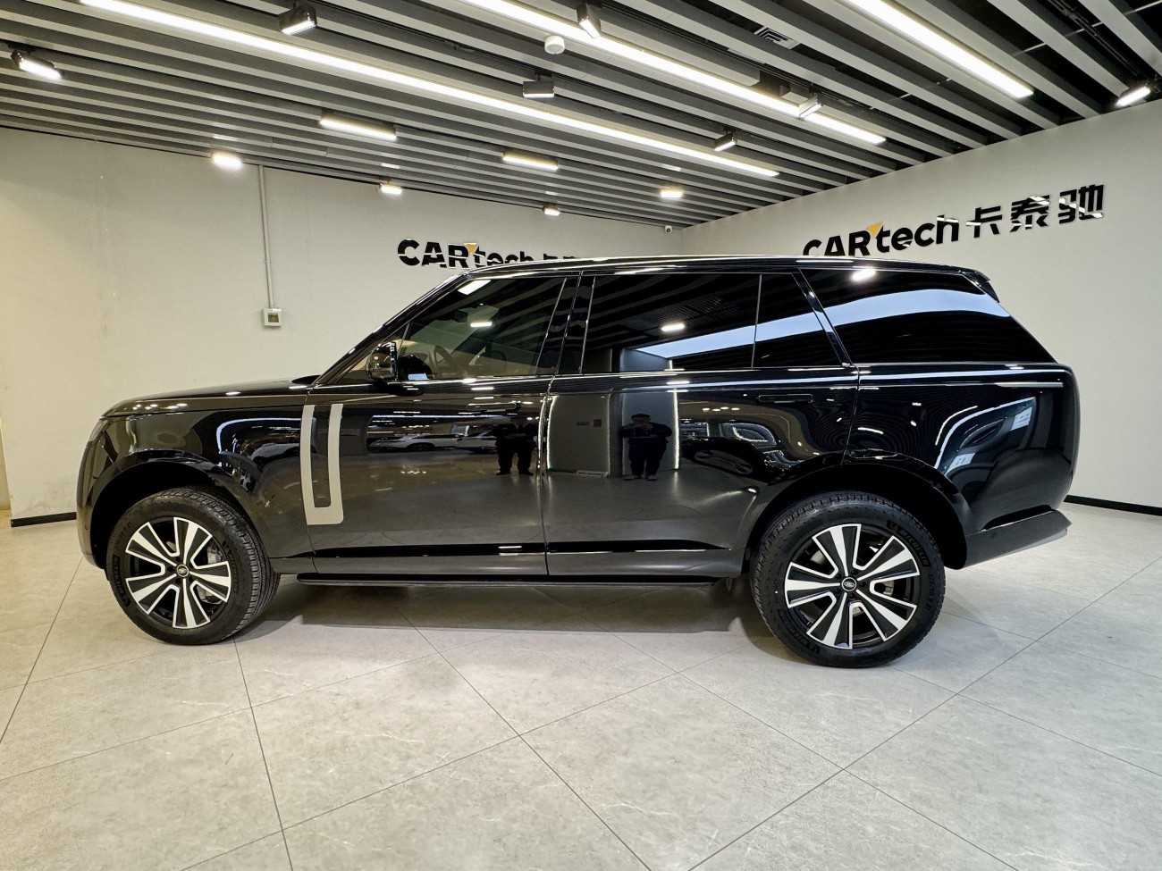 Land Rover Range Rover 2024