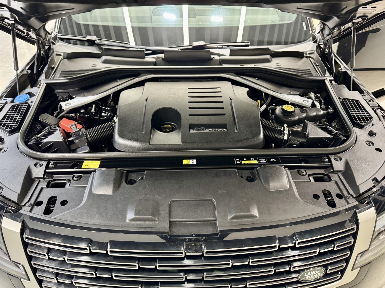 Land Rover Range Rover 2024