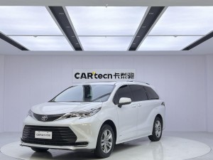 Toyota Sienna 2024