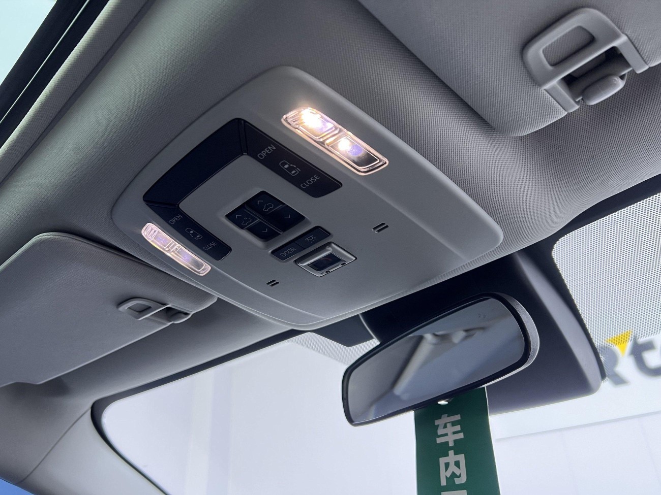 Toyota Sienna 2024