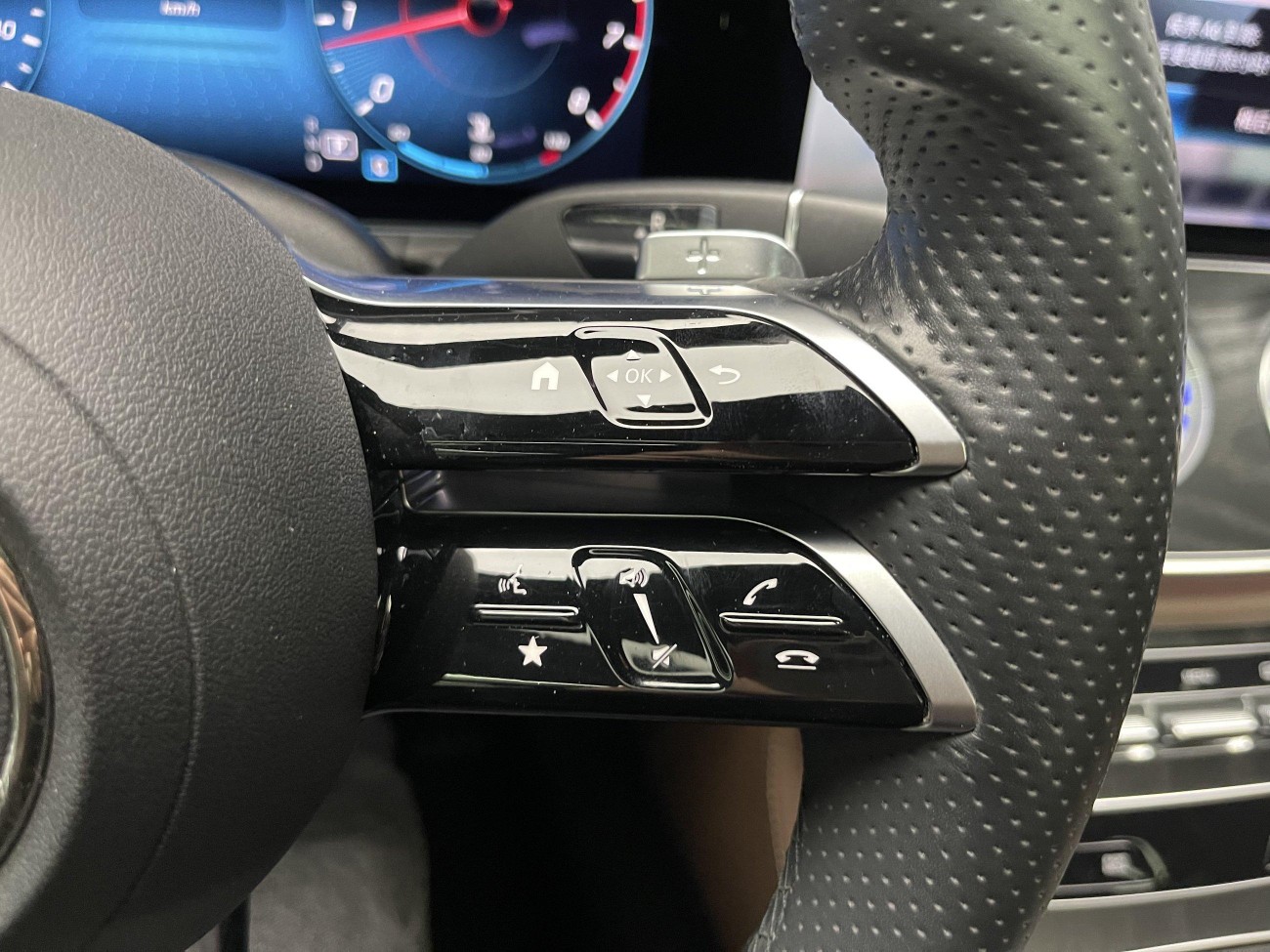 Mercedes-Benz E 300 L 2021