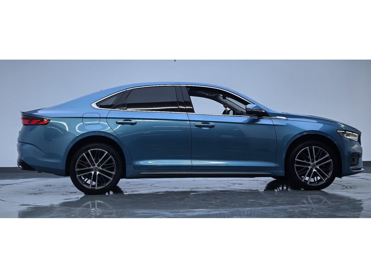 Geely 2021