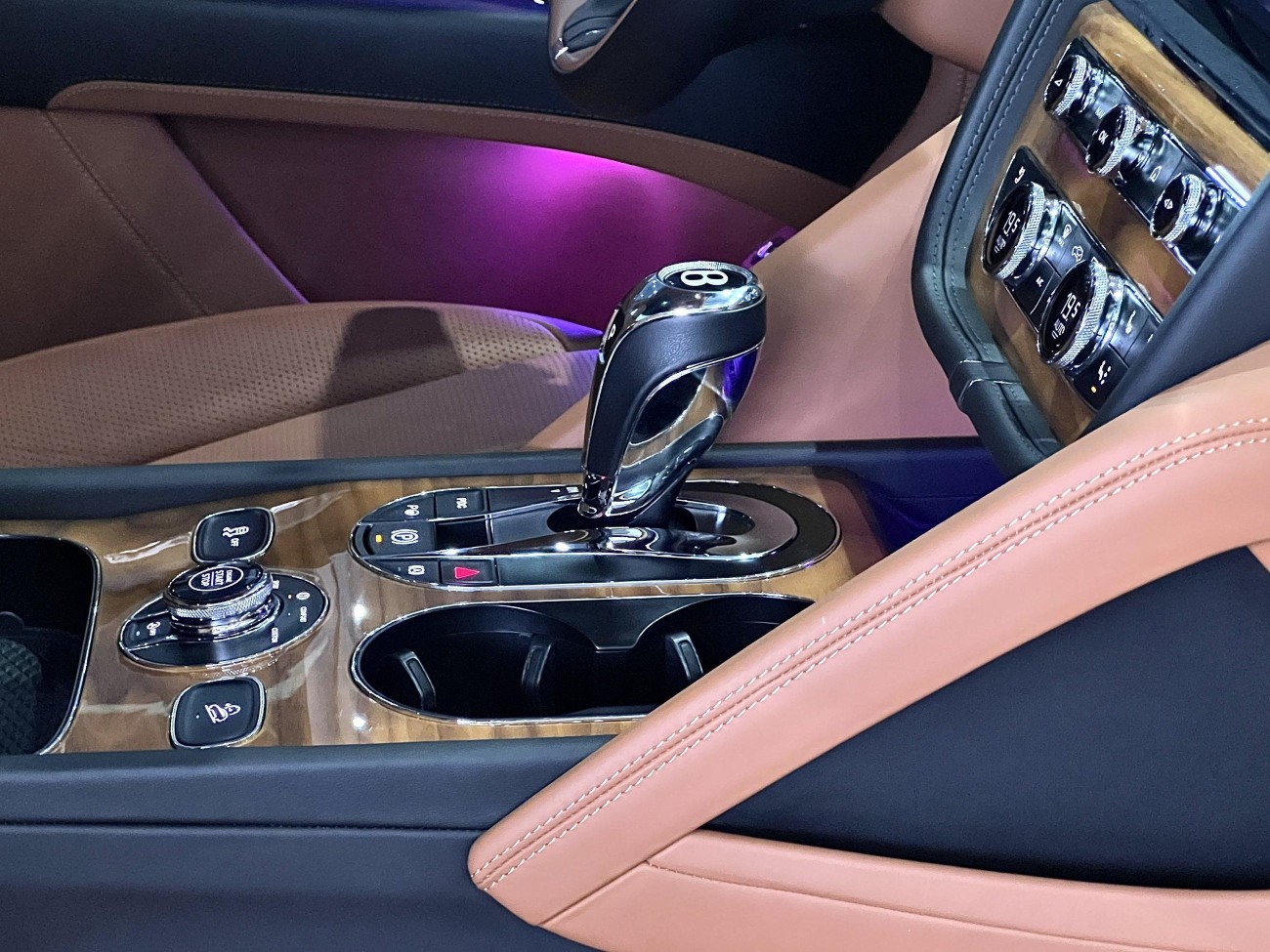 Bentley 2021