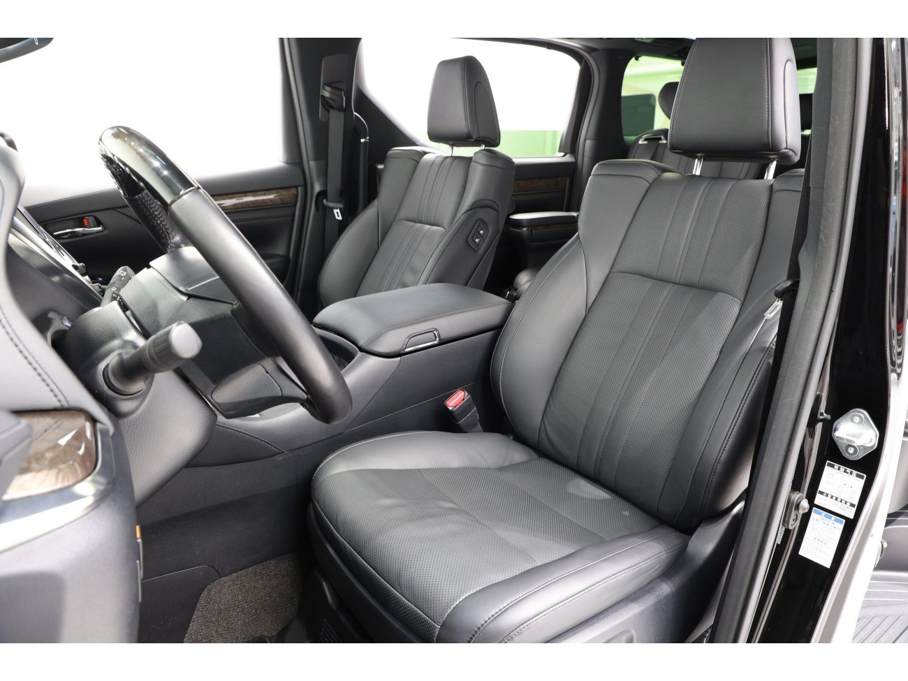 Toyota Alphard 2022