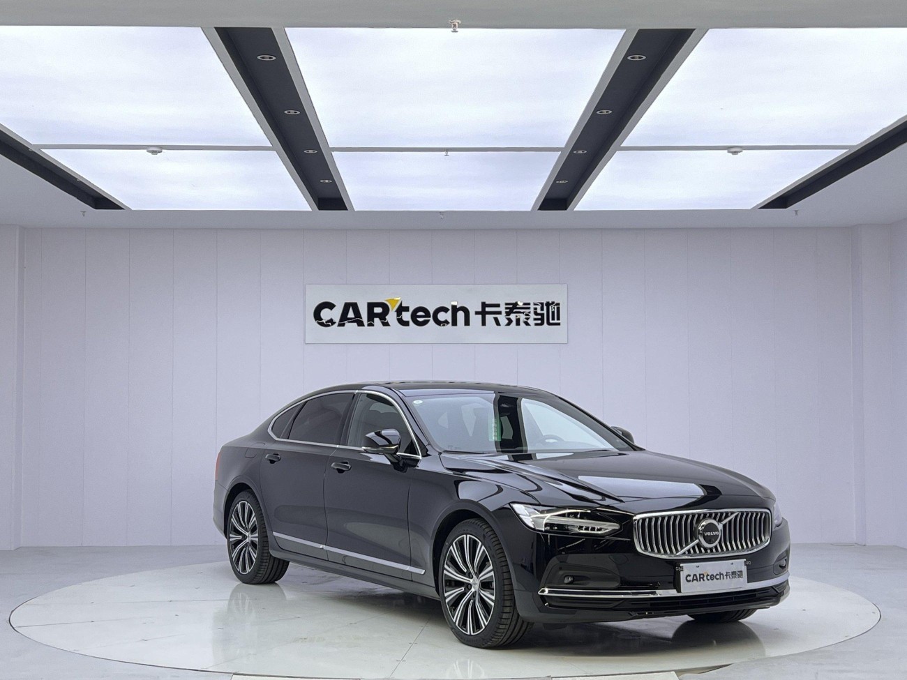 Volvo S90 2024