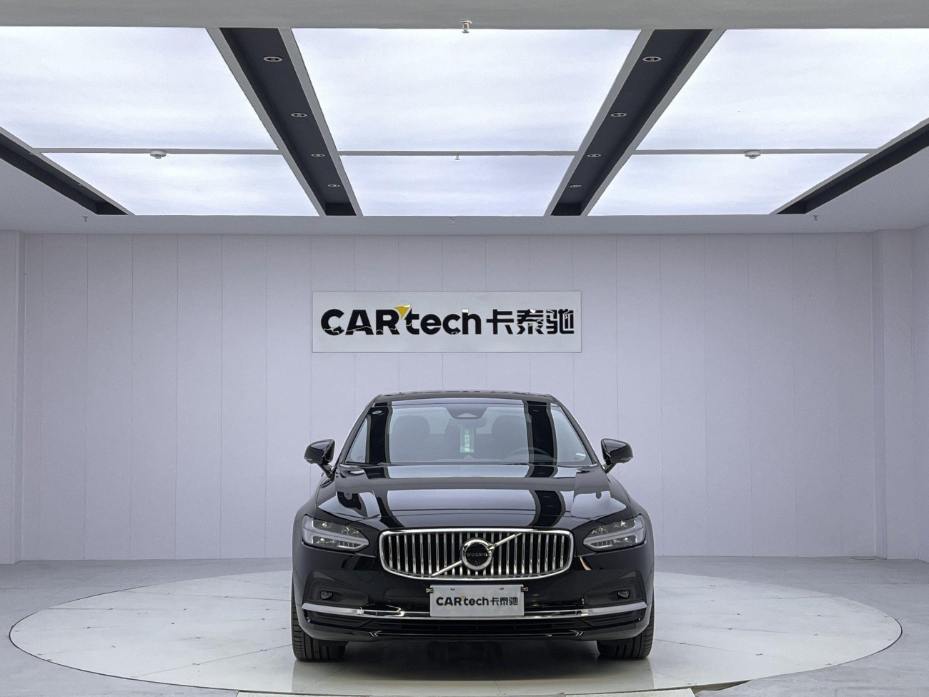 Volvo S90 2024