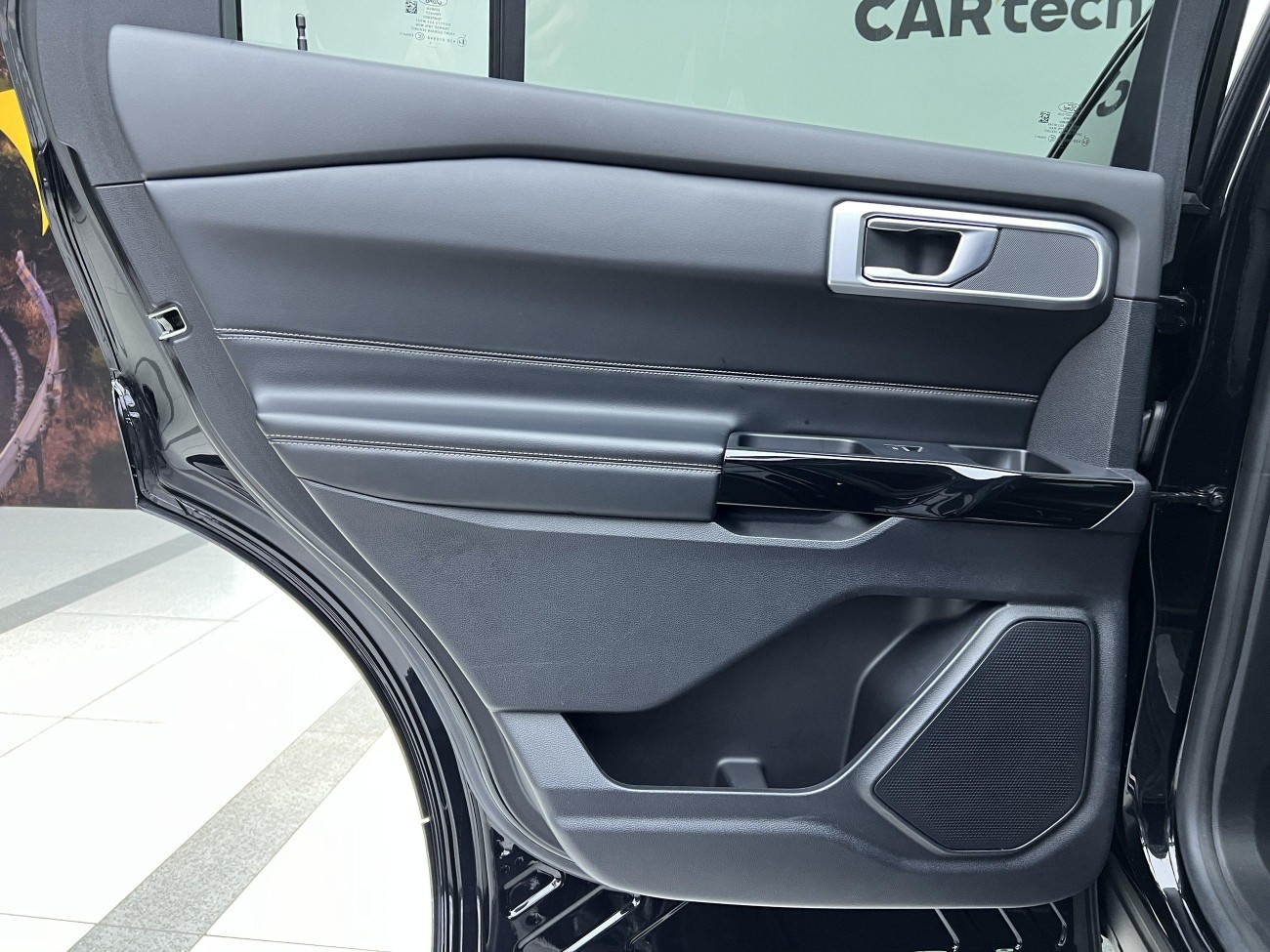 Ford Explorer 2024