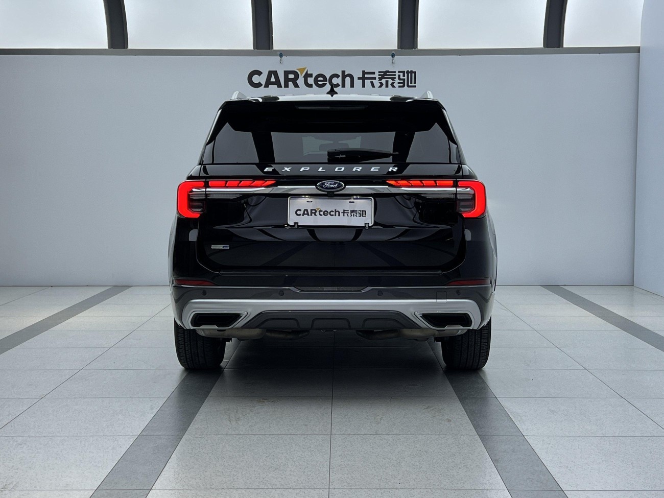 Ford Explorer 2024