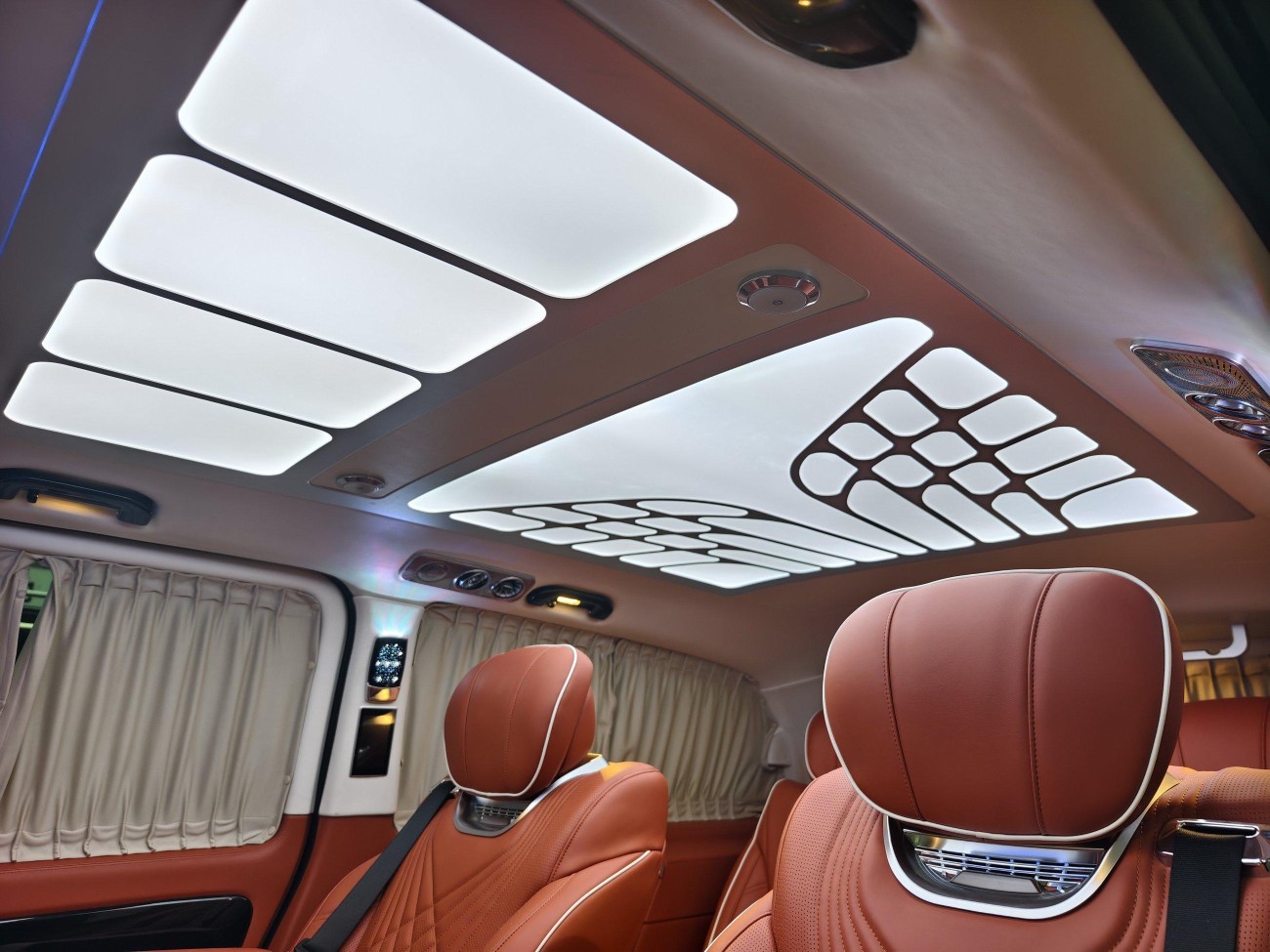 Mercedes-Benz 2023 2023