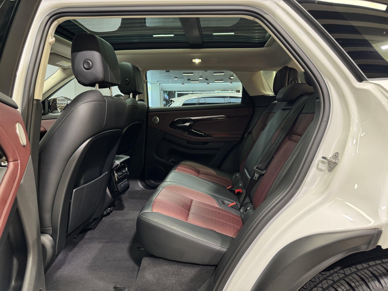Land Rover Range Rover 2023