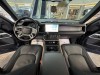 Land Rover Defender 2023