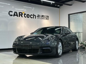 Porsche Panamera 2020