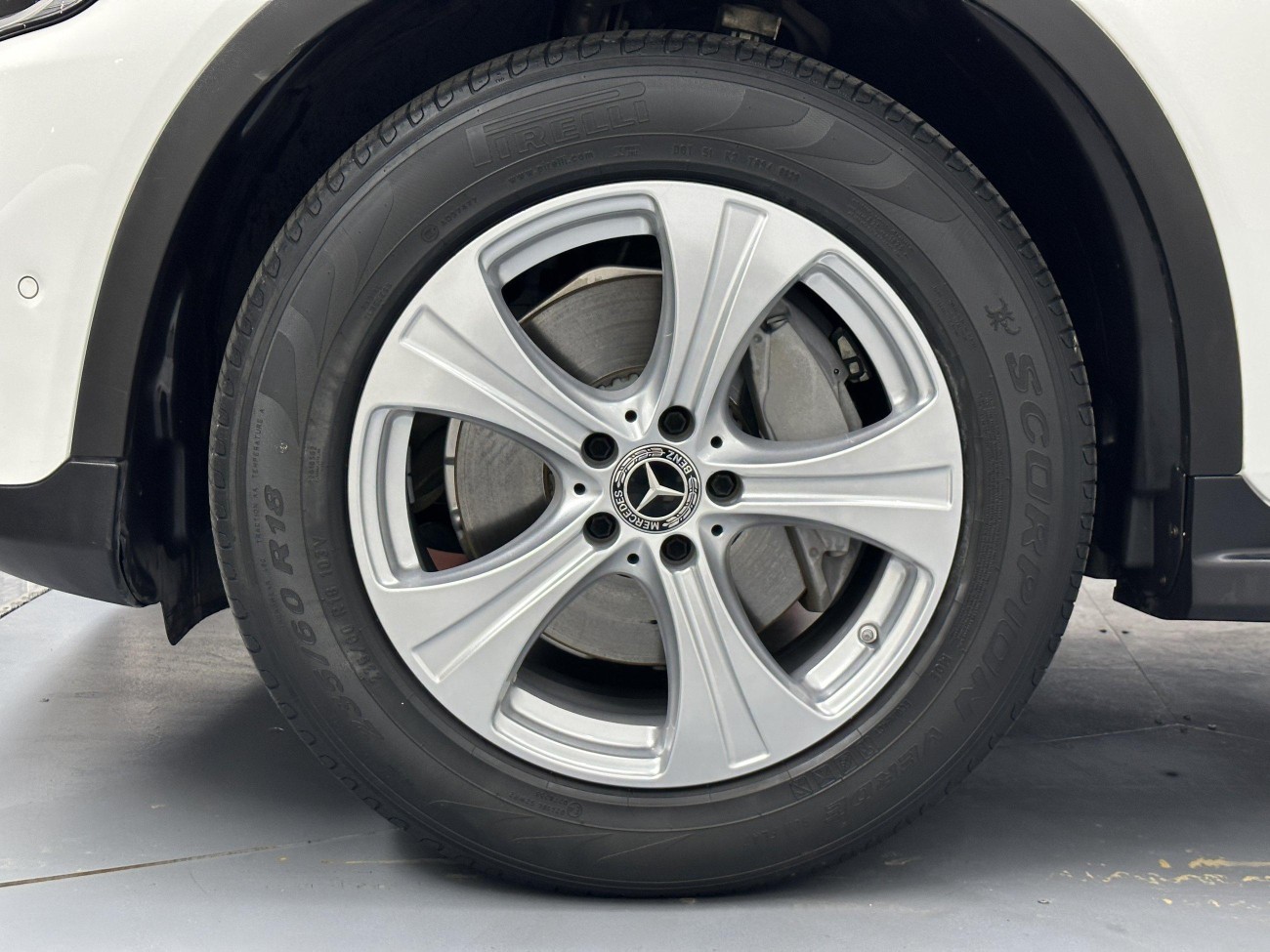 Mercedes-Benz GLC 260 L 2020