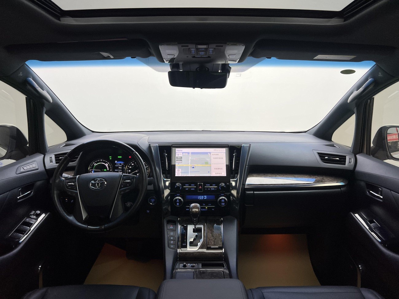 Toyota Alphard 2022