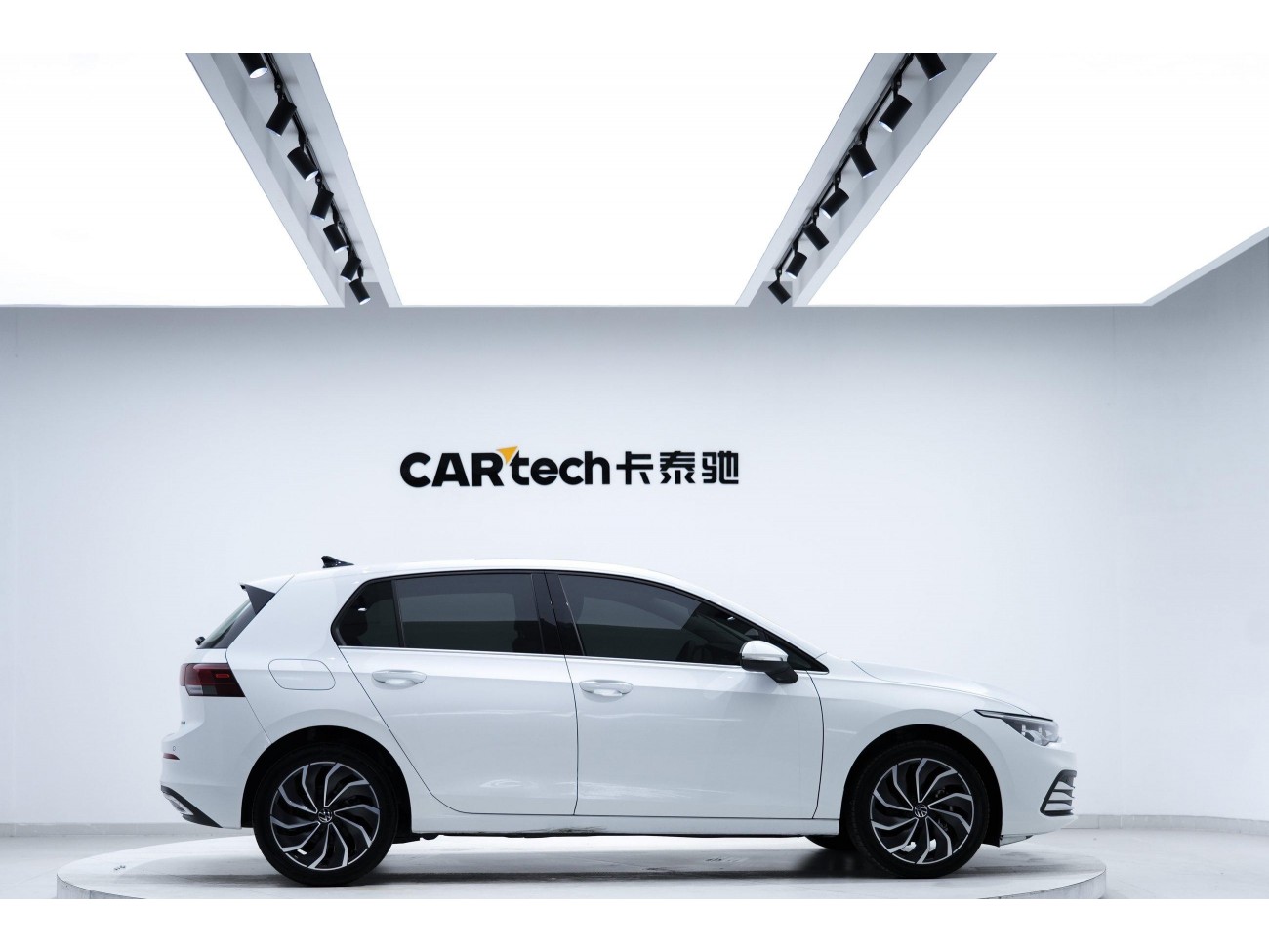 Volkswagen Golf 2023