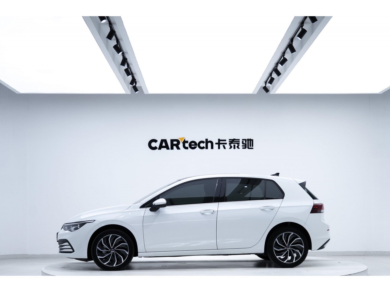 Volkswagen Golf 2023