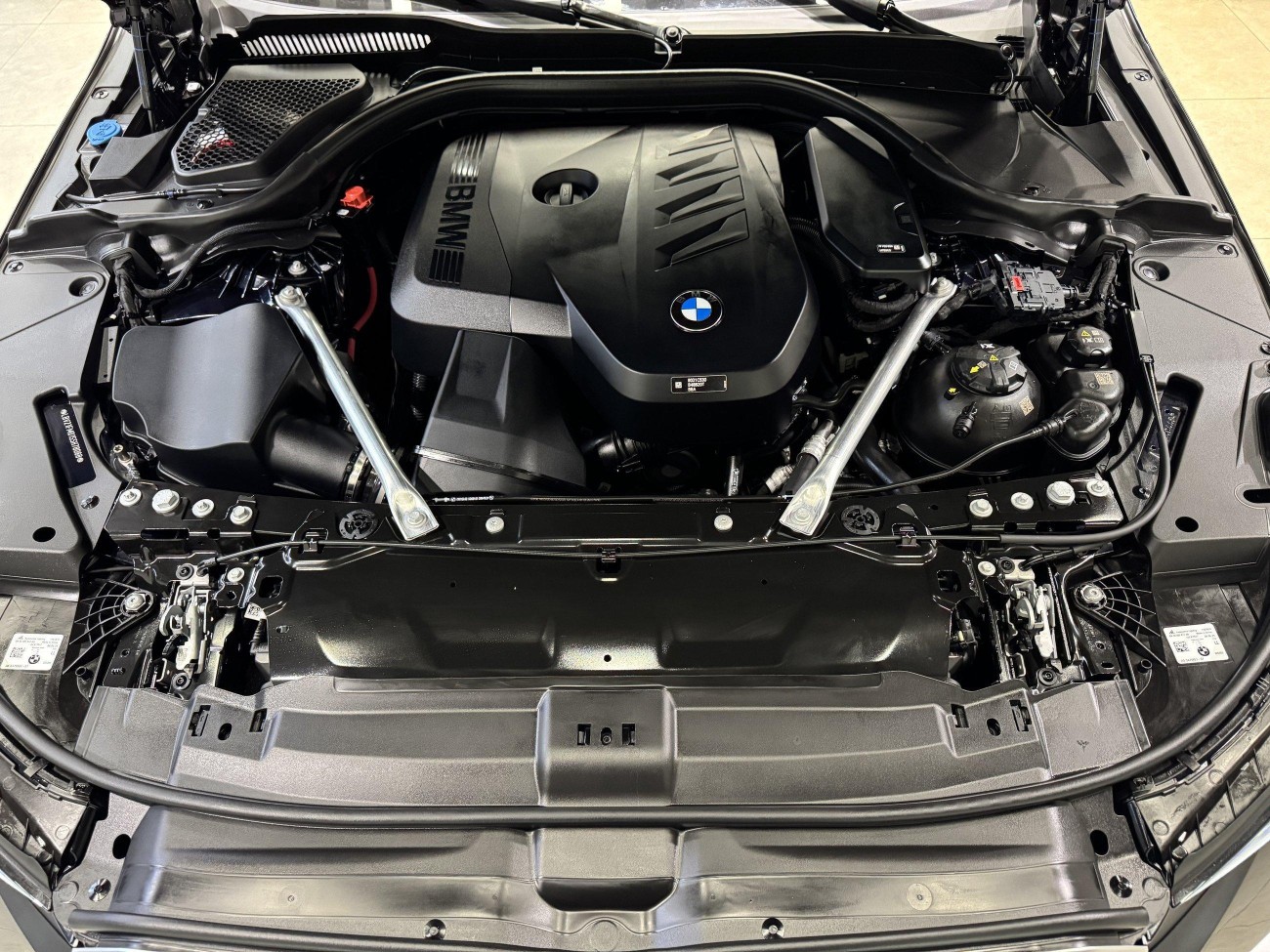 BMW 530Li 2025