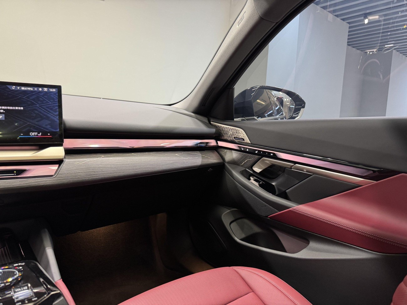 BMW 530Li 2025