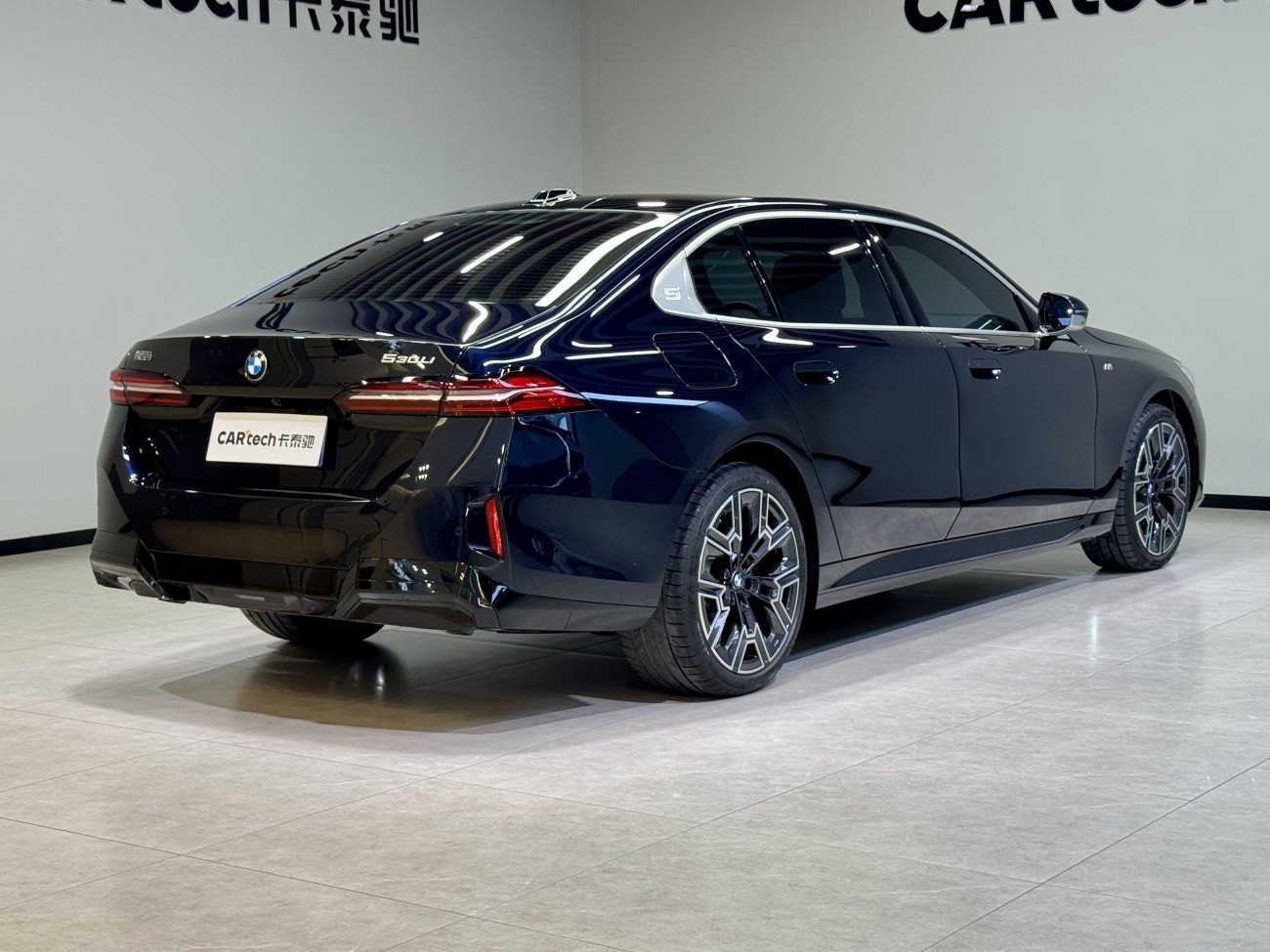 BMW 530Li 2025