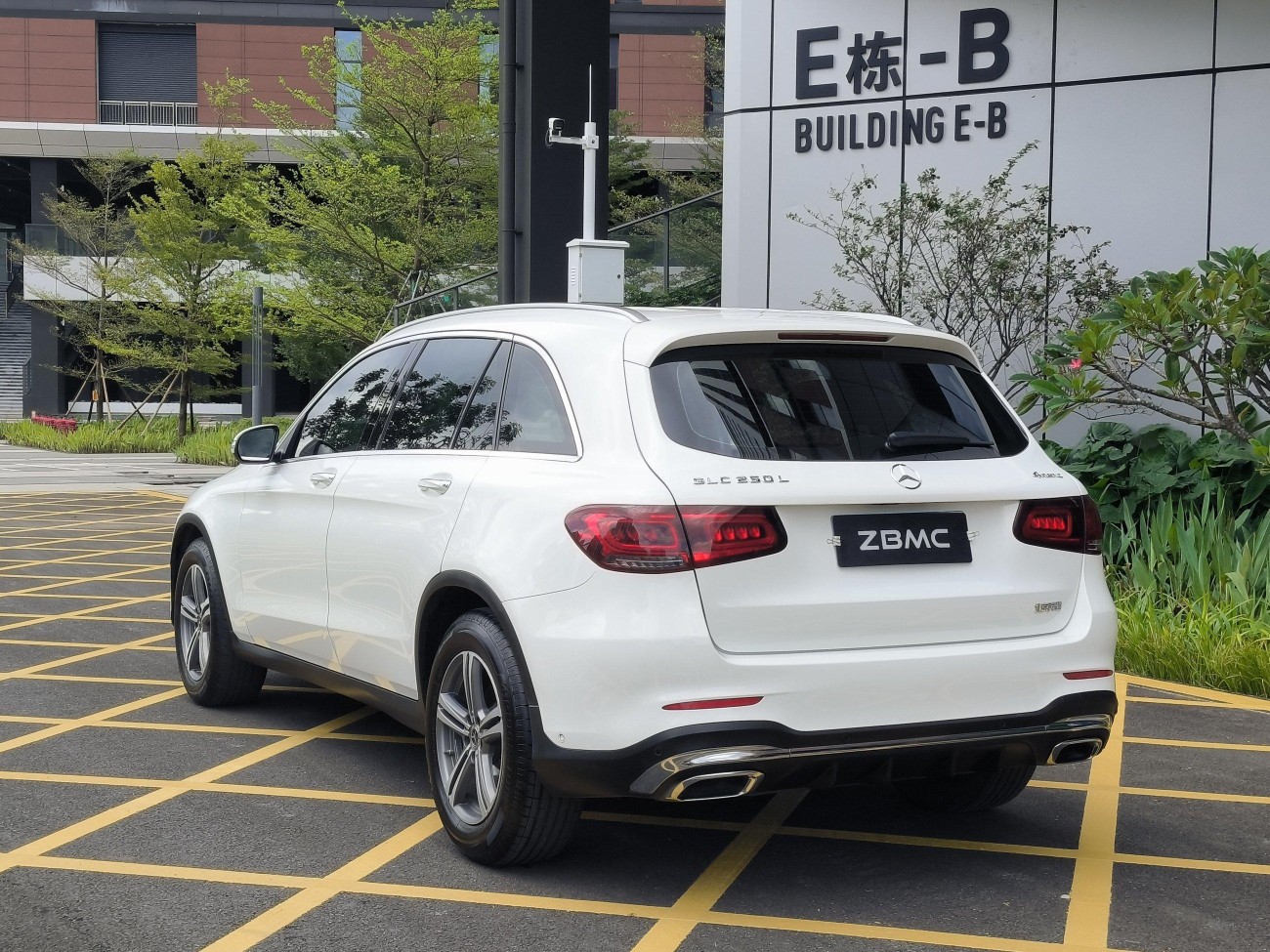 Mercedes-Benz GLC 260 L 2020