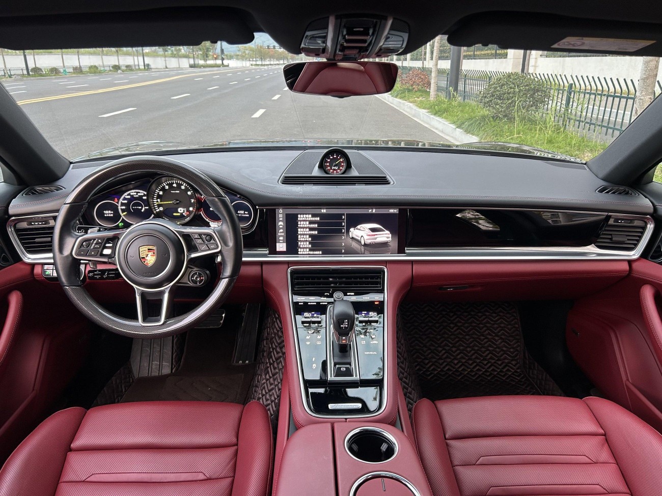 Porsche Panamera 2019