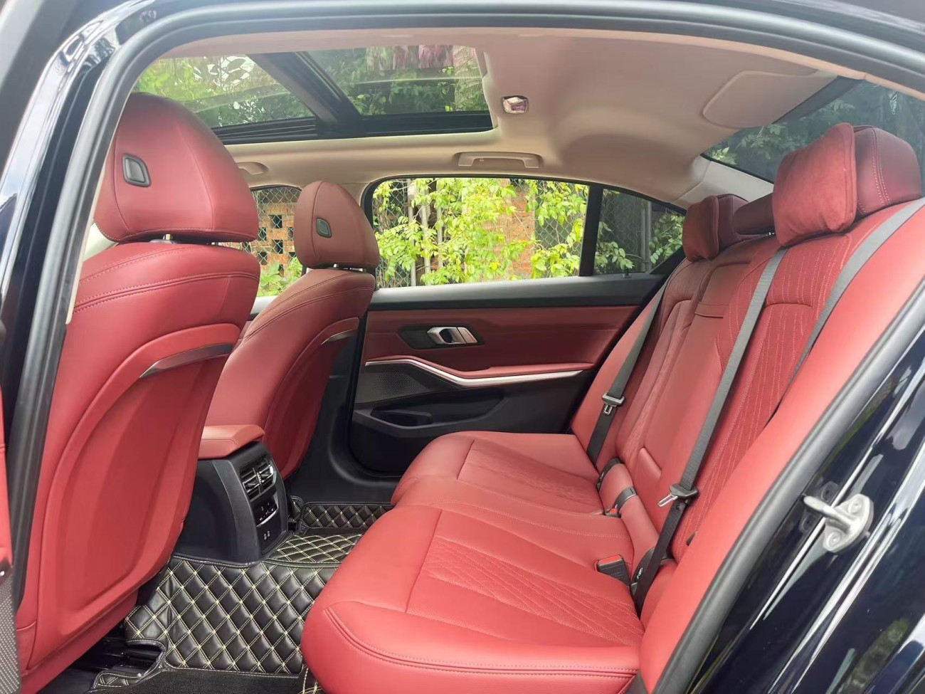 BMW 325Li 2023
