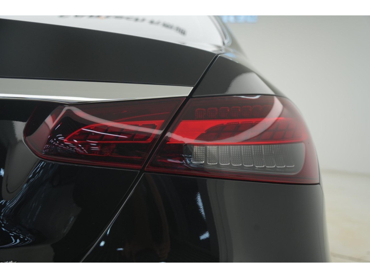 Mercedes-Benz E 300 L 2022