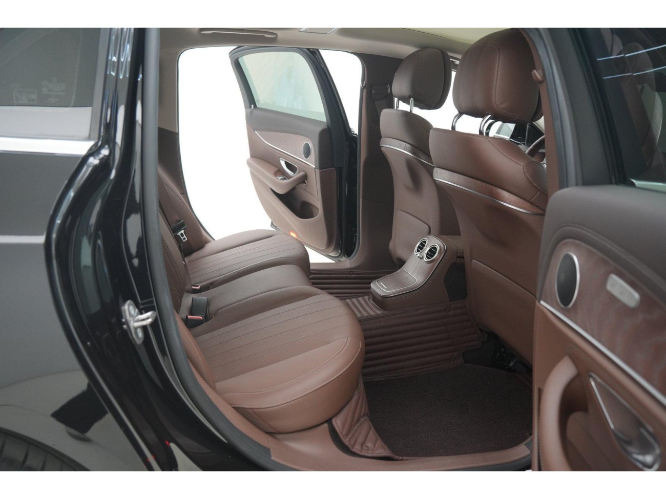 Mercedes-Benz E 300 L 2022