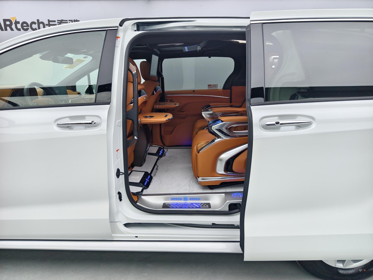 Toyota Granvia 2025